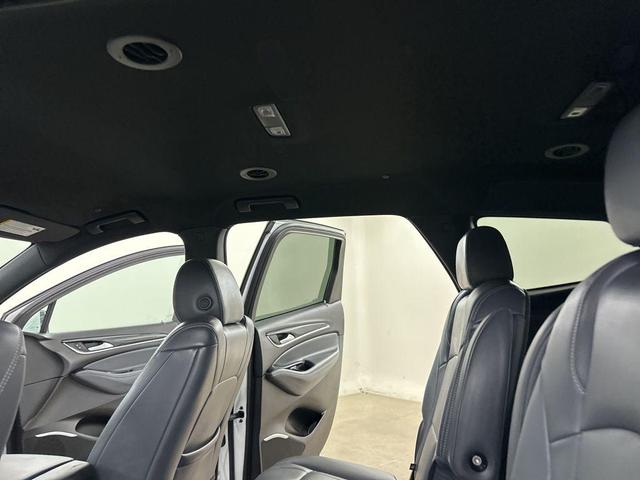 Photo of 2024 Summit White Buick Enclave