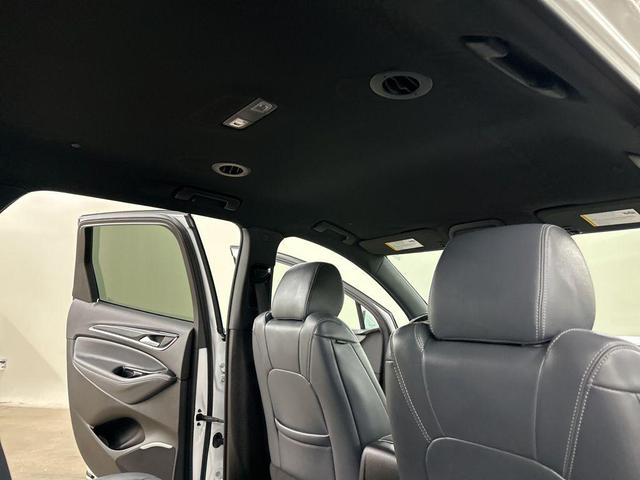 Photo of 2024 Summit White Buick Enclave