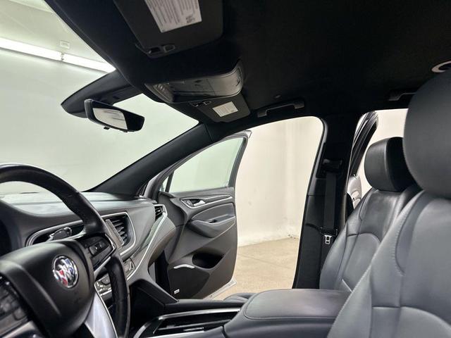 Photo of 2024 Summit White Buick Enclave