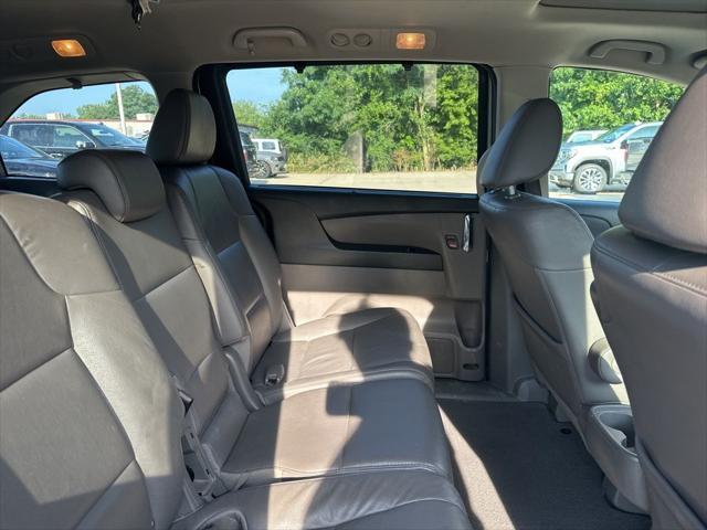 Photo of 2016 Lunar Silver Metallic Honda Odyssey