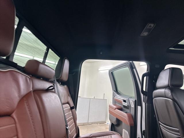 Photo of 2024 White Frost Tricoat GMC Sierra 1500
