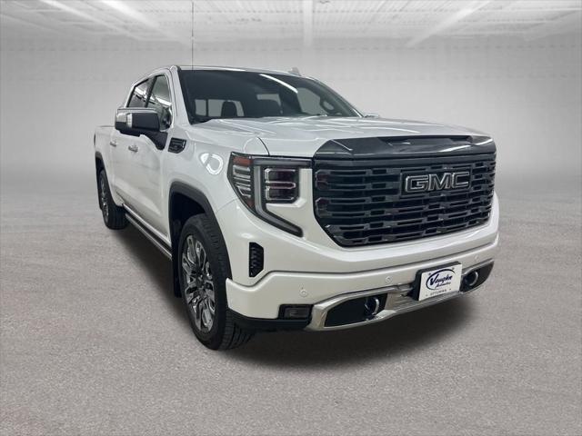 Photo of 2024 White Frost Tricoat GMC Sierra 1500