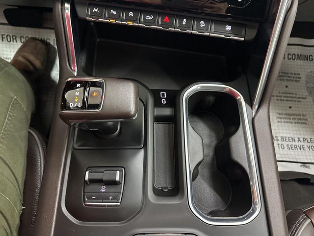 Photo of 2022 White Frost Tricoat GMC Sierra 1500