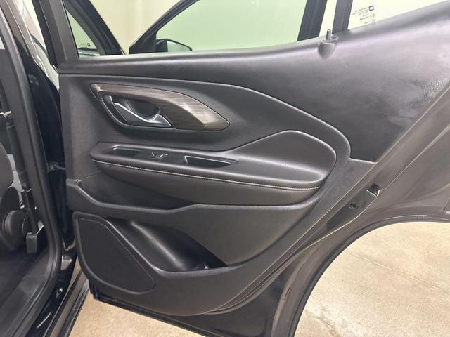 Photo of 2022 Ebony Twilight Metallic GMC Terrain