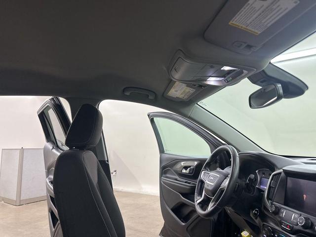 Photo of 2022 Ebony Twilight Metallic GMC Terrain