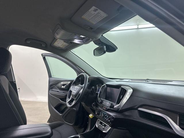 Photo of 2022 Ebony Twilight Metallic GMC Terrain