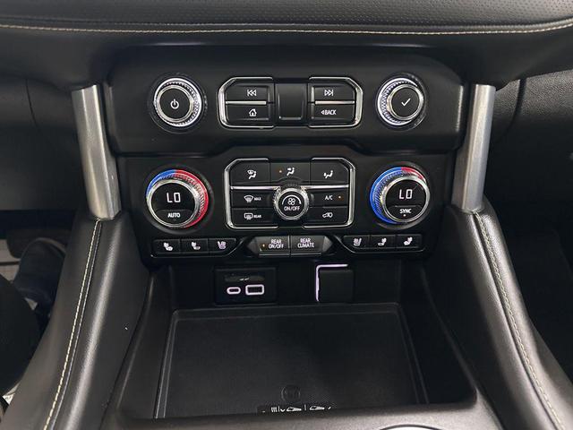 Photo of 2021 Summit White GMC Yukon