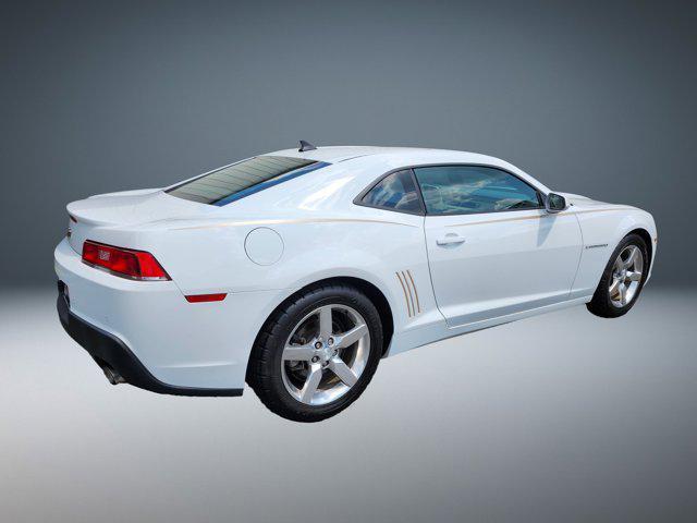 Photo of 2014 Summit White Chevrolet Camaro