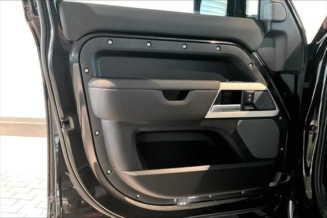 Photo of 2024 Santorini Black Metallic Land Rover Defender