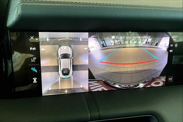 Photo of 2025 GREY Porsche Taycan