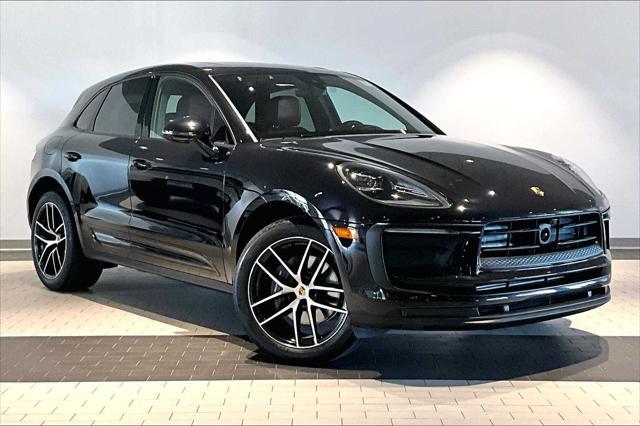 Photo of 2024 Black Porsche Macan