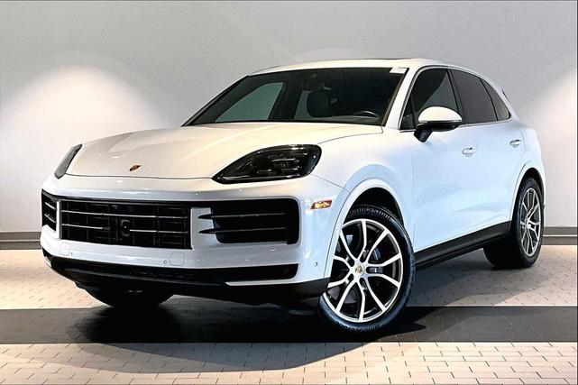 Photo of 2024 Carrara White Metallic Porsche Cayenne