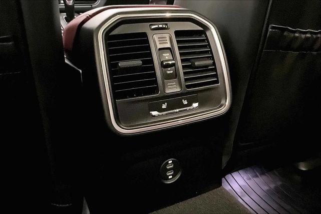 Photo of 2025 Carrara White Metallic Porsche Macan