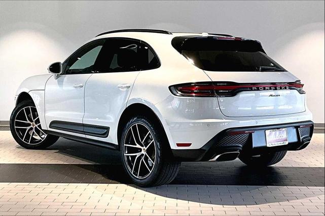 Photo of 2025 Carrara White Metallic Porsche Macan