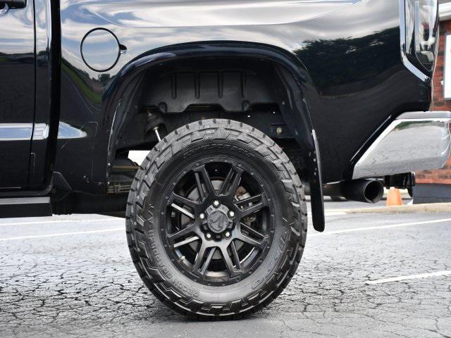 Photo of 2020 Midnight Black Metallic Toyota Tundra