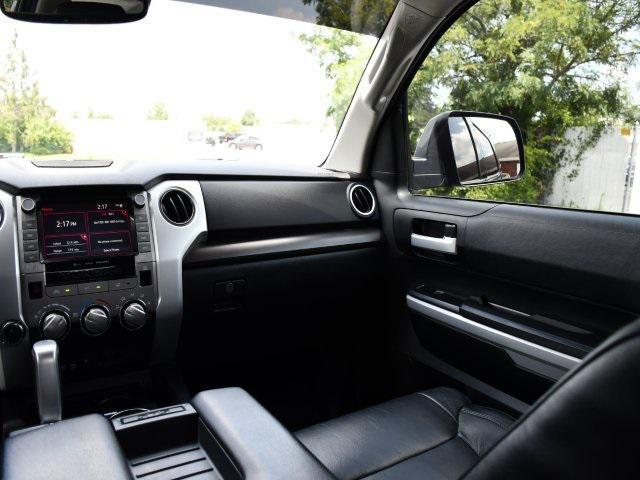Photo of 2020 Midnight Black Metallic Toyota Tundra