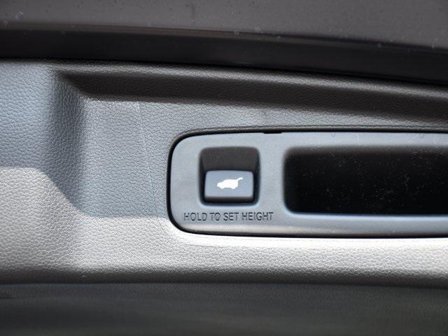 Photo of 2026 Crystal Black Pearl Honda CR-V Hybrid
