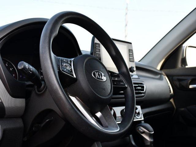 Photo of 2021 Steel Gray Kia Seltos