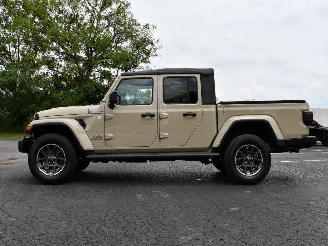 Photo of 2020 Gobi Clearcoat Jeep Gladiator
