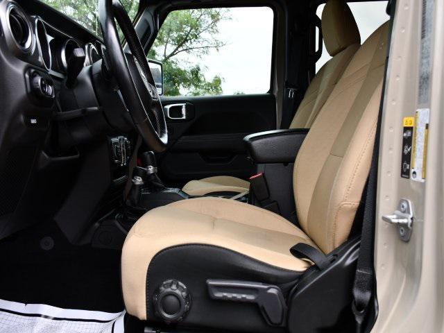 Photo of 2020 Gobi Clearcoat Jeep Gladiator