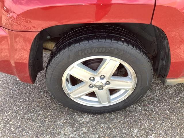 Photo of 2010 Maroon Jeep Patriot
