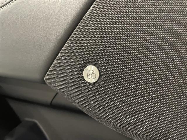 Photo of 2024 Star White Metallic Tri-Coat Ford Mustang Mach-E