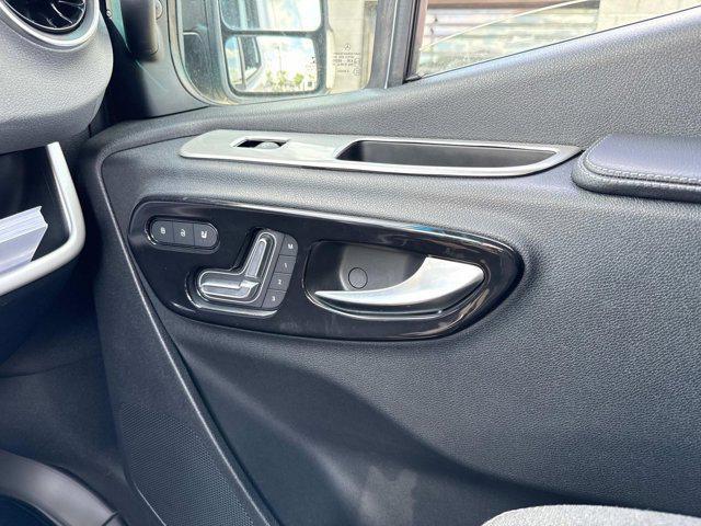 Photo of 2022 Iridium Silver Mercedes-Benz Sprinter 2500