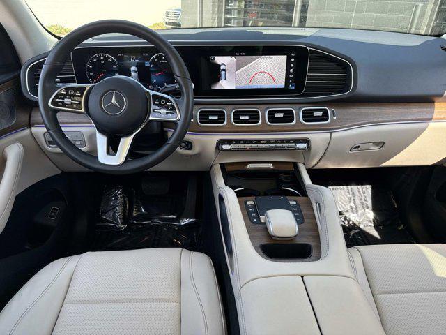 Photo of 2022 Lunar Blue Metallic Mercedes-Benz GLE 350