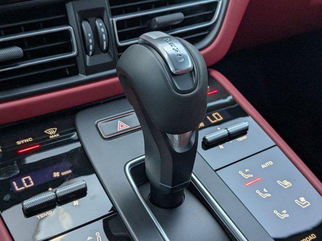 Photo of 2026 Dolomite Silver Metallic Porsche Macan