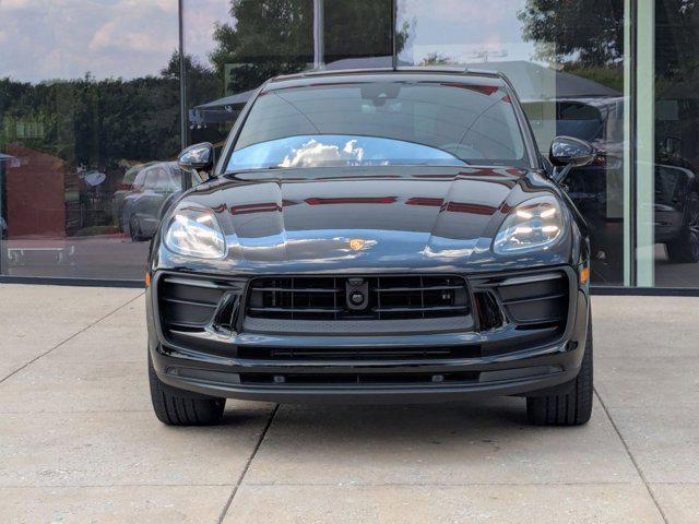 Photo of 2025 Black Porsche Macan