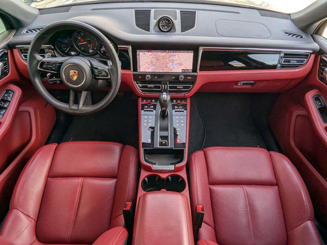 Photo of 2025 Chalk Porsche Macan