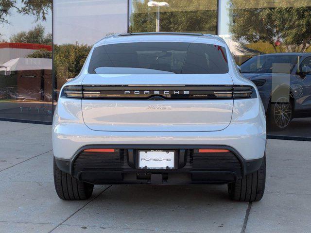 Photo of 2025 Ice Grey Metallic Porsche Macan