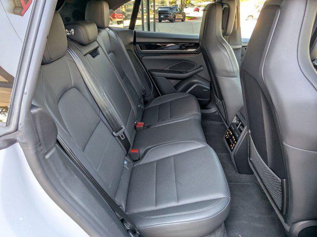Photo of 2025 Ice Grey Metallic Porsche Macan