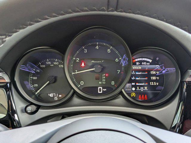 Photo of 2025 Jet Black Metallic Porsche Macan
