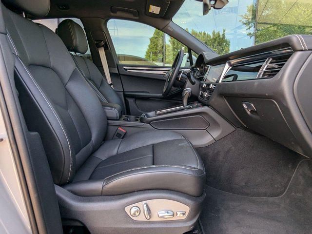 Photo of 2024 Chalk Porsche Macan