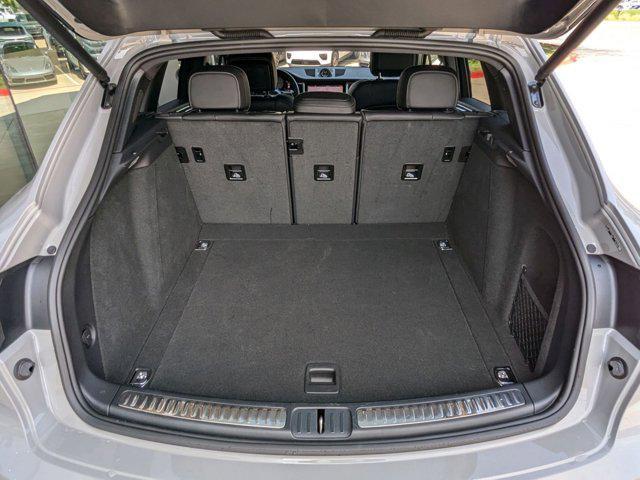 Photo of 2024 Chalk Porsche Macan