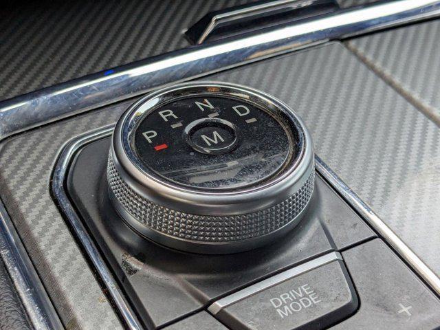 Photo of 2019 Ingot Silver Metallic Ford Expedition