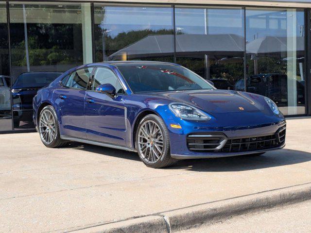 Photo of 2022 Blue Porsche Panamera