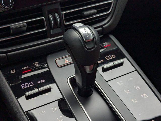 Photo of 2025 White Porsche Macan