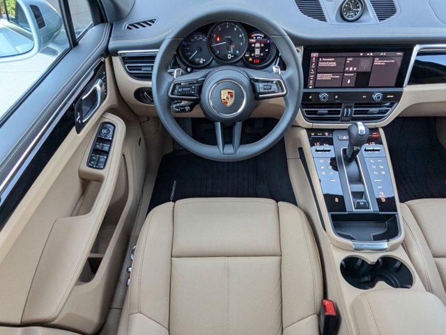 Photo of 2026 Dolomite Silver Metallic Porsche Macan