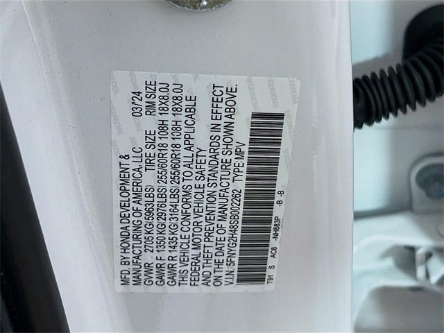 Photo of 2025 White Diamond Pearl Honda Pilot