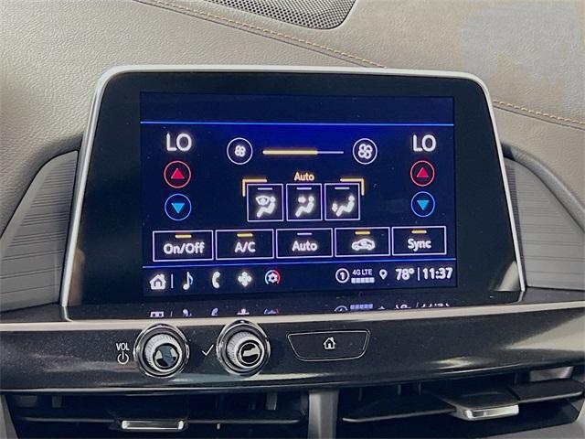 Photo of 2025 Wave Metallic Cadillac CT4
