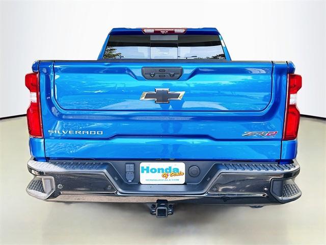 Photo of 2022 Glacier Blue Metallic Chevrolet Silverado 1500