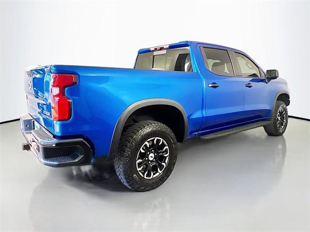 Photo of 2022 Glacier Blue Metallic Chevrolet Silverado 1500