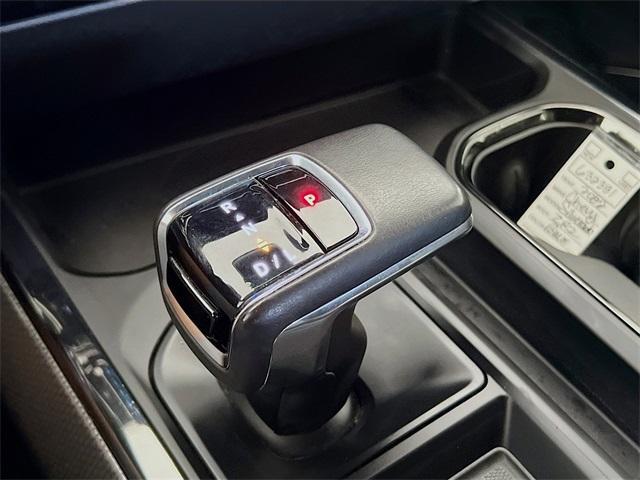 Photo of 2022 Glacier Blue Metallic Chevrolet Silverado 1500