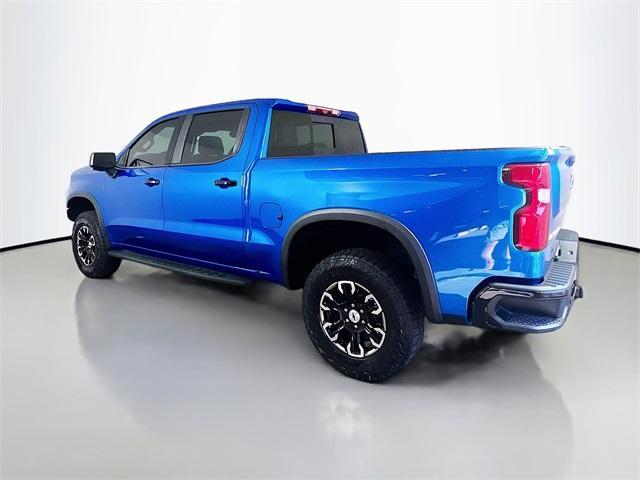 Photo of 2022 Glacier Blue Metallic Chevrolet Silverado 1500