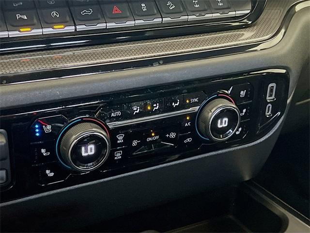 Photo of 2022 Glacier Blue Metallic Chevrolet Silverado 1500