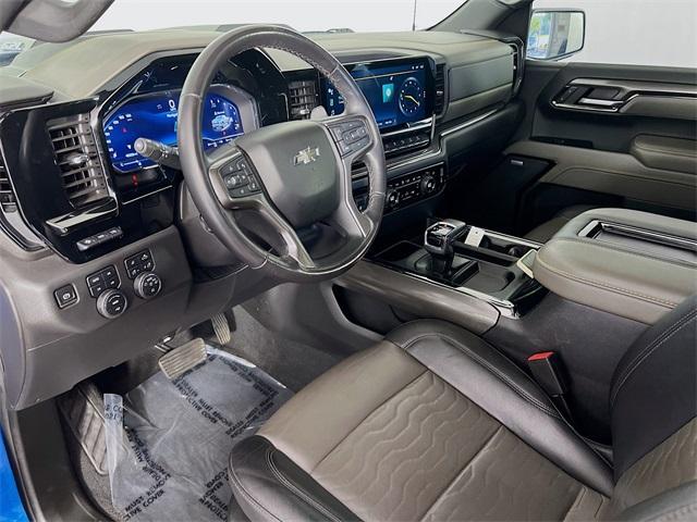 Photo of 2022 Glacier Blue Metallic Chevrolet Silverado 1500
