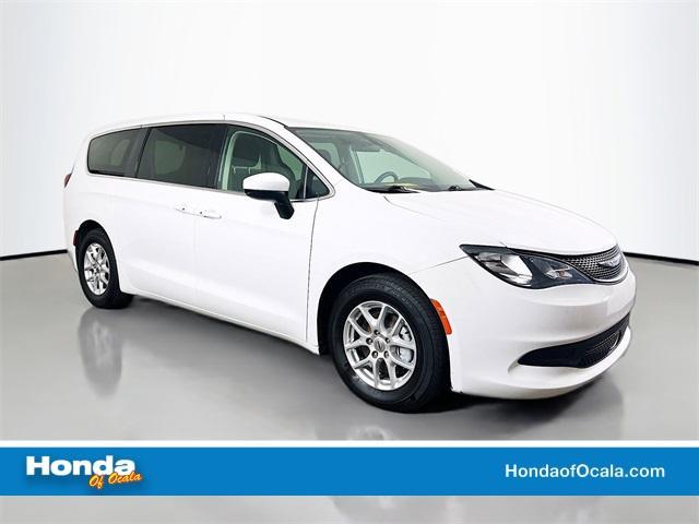 2022 Chrysler Voyager