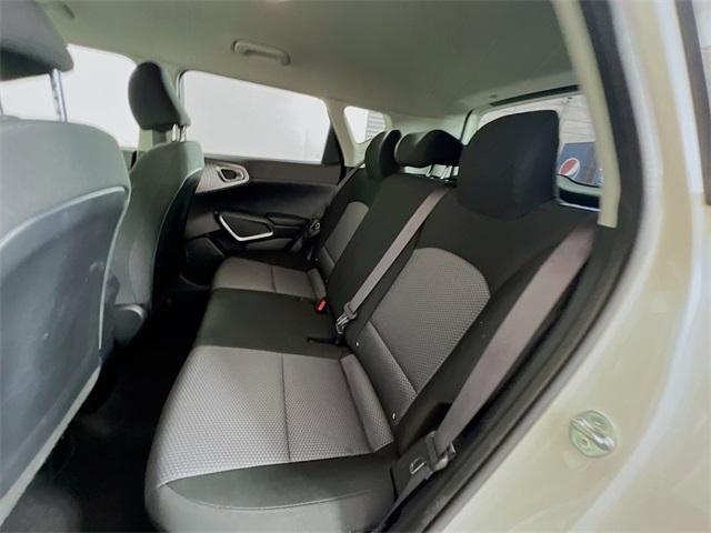 Photo of 2023 Snow White Pearl Kia Soul